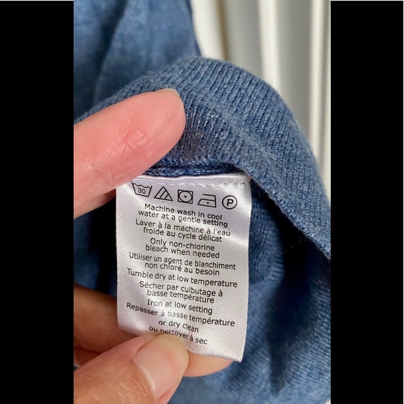 NWT Halston XS Sweater Top - Picture 7 of 7